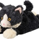 Warmies Katze liegend